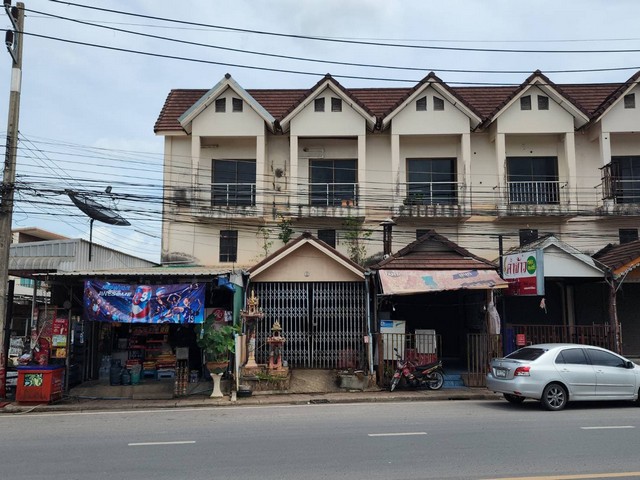 ขายอาคารพาณิชย์  ถนนโฉลกรัฐ อำเภอเมืองสุราษฎร์ธานี สุราษฎร์ธานี