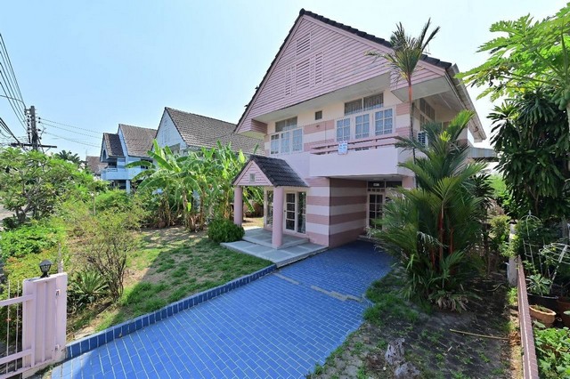ให้เช่าบ้านเดี่ยวรามคำแหง 140 ที่ดิน 80 ตร.ว. พื้นที่ 200 ตร.ม. บ้านกว้าง ราคา 29000 บาท