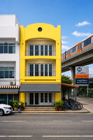 ใกล้ MRT น้อมเกล้า 184 ม. และโรงเรียนนานาชาติฮีทฟิลด์ 564 ม. ทำเลหัวมุมบนถนนรามคำแหง อาคารพาณิชย์ 3ชั้น 3ห้องน้ำ