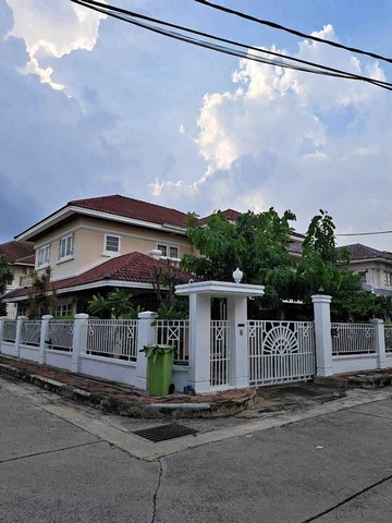 ให้เช่าบ้านเดี่ยว หลังมุม ใกล้ห้างสรรพสินค้าเซ็นทรัลแจ้งวัฒนะ โครงการยิ่งรวยนิเวศน์ เดินทางสะดวก ใกล้อิมแพ็ค เมืองทองธานี