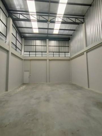 ให้เช่าโกดังออฟฟิศสร้างใหม่450ตร.มย่านบางใหญ่นนทบุรีซอยกัตนาบางม่วงใกล้ รพ.บางใหญ่โรงถ่ายกันตนา