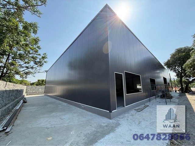 ให้เช่าโรงงานใหม่  เก็บสินค้า โกดัง ใกล้ถนนมอเตอร์เวย์ ชลบุรี ใกล้บางแสน 