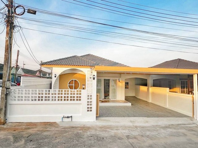 บ้านเดี่ยว ศรีราชา แปลงมุม ม.คลาสสิคโฮม 2 ไร่กล้วย ใกล้โลตัส ฟรีโอน TP-H2159