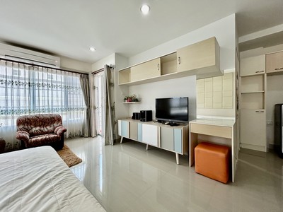 ยห้องชุดแต่งครบราคาถูกที่สุดในโครงการ พร้อมอยู่ !! เดอะวิสด้อม เบิร์ก คอนโด บางแสน ชลบุรี ( The Wisdom Burg Condo Bangsaen ) .