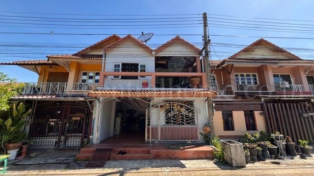 ทาวน์โฮม หมู่บ้านพฤกษา 4 18 ตารางวา มหาสวัสดิ์ พุทธมณฑล นครปฐม