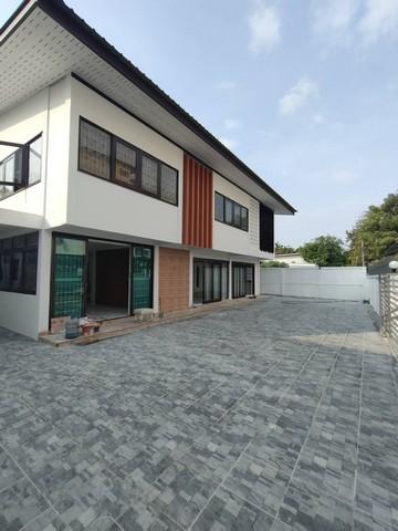 ให้เช่าบ้านเดี่ยว 2 ชั้น 92 ตร.ว. ย่านโชคชัย 4 ลาดพร้าว-วังหิน ใกล้เลียบด่วน