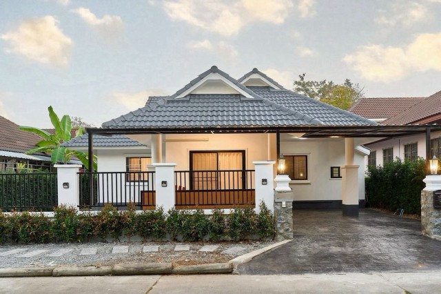 โซนวังตาล #หางดง ขายเพียง 3.95 ล้าน บ้านเดี่ยวชั้นเดียว #รีโนเวทใหม่ พร้อมอยู่ ดีไซน์ #Modern Classic ผสานเฟอร์นิเจอร์ ไม้สักเก่า