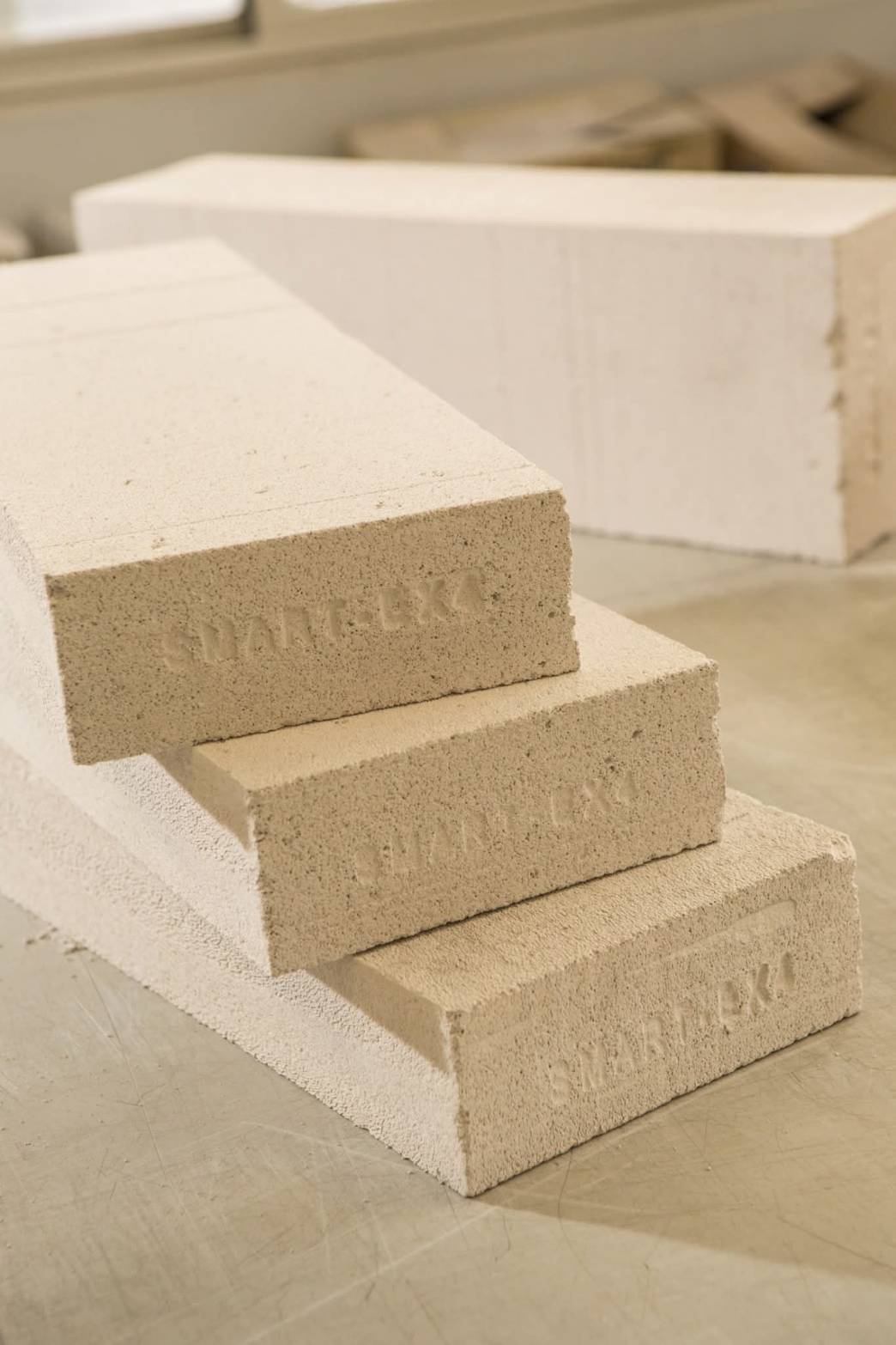 ขายอิฐมวลเบา สมาร์ทบล็อค (Smart Block G4) ราคาโรงงาน | อิฐมวลเบา คุณภาพสูง สำหรับบ้านและโครงการ