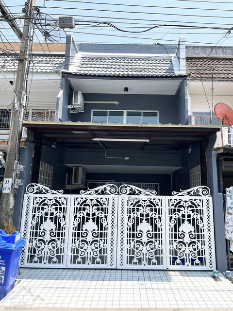 ให้เช่าทาวน์โฮม 2 ชั้น 3 ห้องนอน หมู่บ้านคลองจั่นวิลล่า 1 ซอยนวมินทร์ 32 เดินทางสะดวก