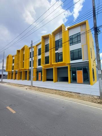 ให้เช่าโกดัง 450 ตร.ม. พร้อมออฟฟิศ 3 ชั้น หลังมุม ซอยกัตนา บางใหญ่ นนทบุรี