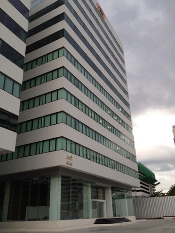 OFfice อาคารรุ่งโรจน์ธนกุง 35000 -  0 ไร่ 0 ngan 1 sq.wa ใกล้กับ - ราคานี้ห้ามพลาด