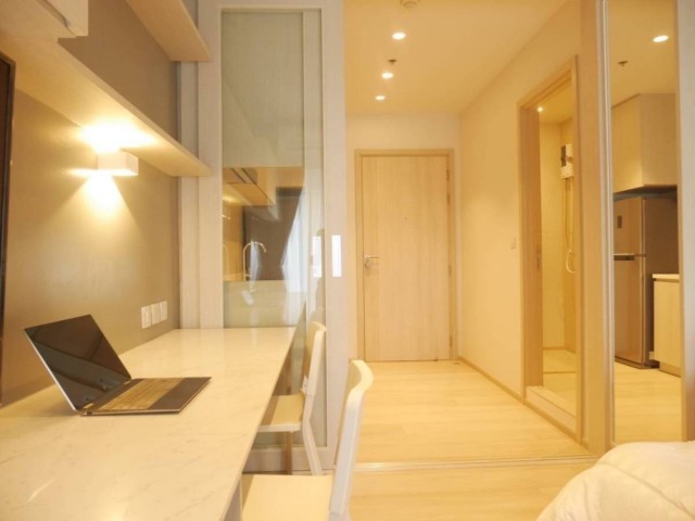 Life One Wireless Great beautiful view 12th floor BTS PloenChit
