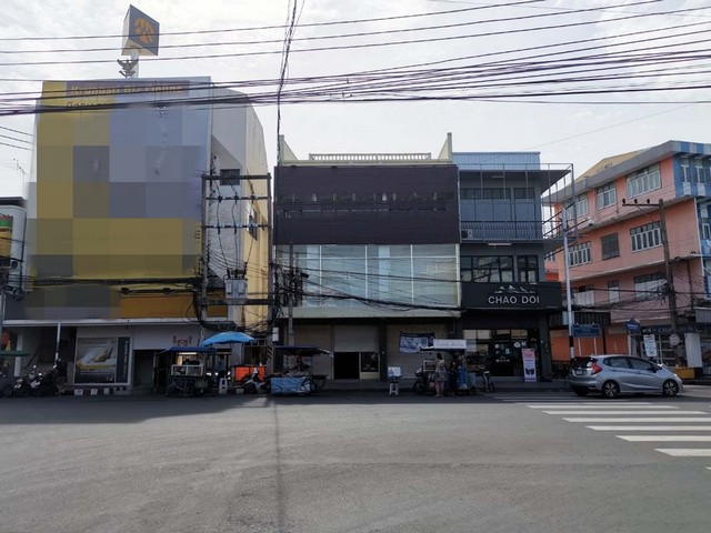 ขายอาคารพาณิชย์พร้อมโกดัง   ถนนธนสาร อำเภอเมืองสุรินทร์ สุรินทร์