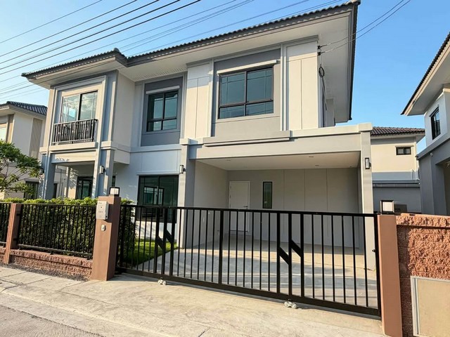 P2342 ขายบ้านเดี่ยว 2 ชั้น โครงการ เดอะแพลนท์ บางนา-วงแหวน The Plant Bangna-Wongwaen ถนนสุขาภิบาล 2 บ้านหันทิศใต้ 