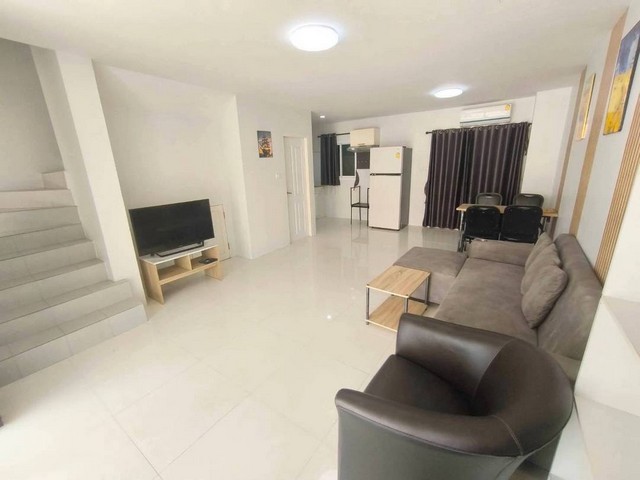 ให้เช่าทาวน์โฮม 2 ชั้น 3นอน 3น้ำ มีเฟอร์ บ้านปึก มิตรสัมพันธ์ อ่างศิลา ชลบุรี