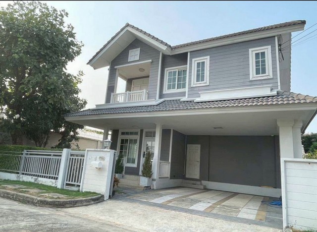 LV53499 ให้เช่า บ้านเดี่ยว บุราสิริ ปัญญาอินทรา Burasiri Panyaindra บ้านสไตล์ยุโรป New England Colonial