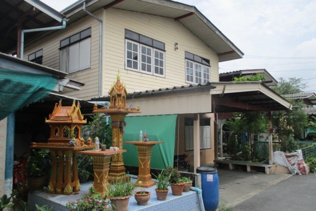 บ้านเดี่ยว ซอยจรเข้น้อย ซ.6 ซ.ชลพฤกษา บางเสาธง สมุทรปราการ