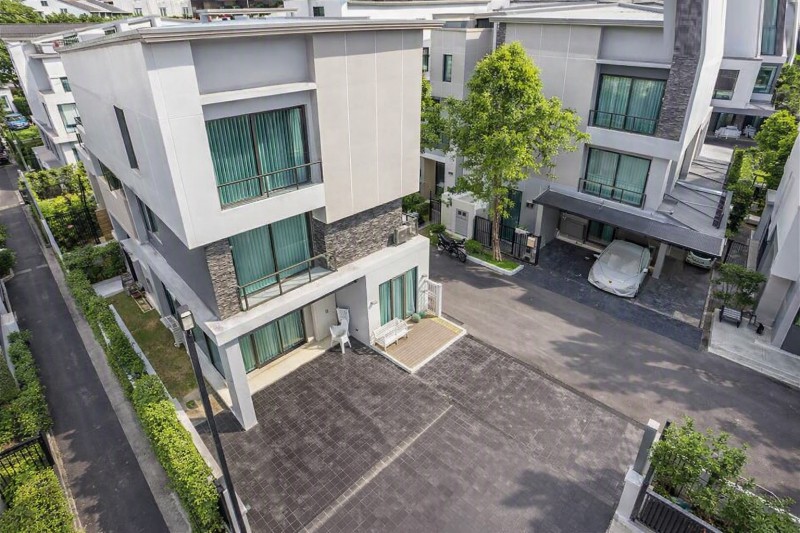 CDC 500ม.Central EastVille Chic Republic ให้เช่าบ้านเดี่ยว 3ชั้น 4นอน เอกมัย-เกษตร สุคนธสวัสดิ์ รามอินทรา 4น้ำ