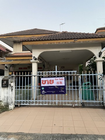 ขายบ้านเดี่ยว 2 ชั้น หมู่บ้านชนชื่น 1  ซ.ทวีวัฒนา 9 ถ.เลียบคลองทวีวัฒนา 