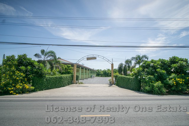 ขายที่ดิน 6 ไร่เศษ พร้อมรีสอร์ตและสวน ติดถนนบางลี่-สองพี่น้อง สุพรรณบุรี (สร้างรายได้ทันที)