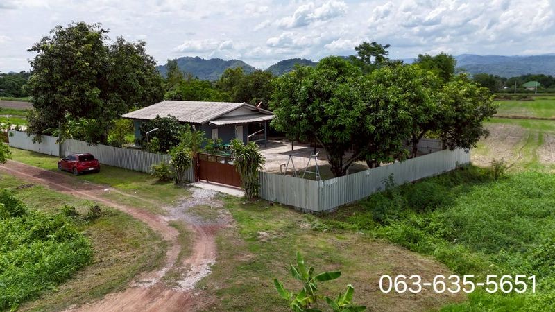 ขายบ้านสวนใกล้แมคโครนครนายก ต.เขาพระ อ.เมืองนครนายก คุ้มสุดๆ บ้านสวยและสวนผลไม้พร้อมเก็บกินหิ้วกระเป๋าเข้าอยู่ได้เลย