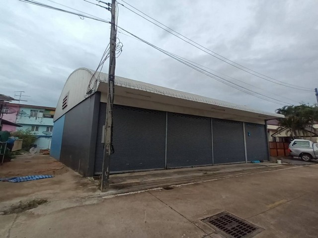 ขาย ที่ดินพร้อมสิ่งปลูกสร้าง  อำเภอปราณบุรี ประจวบคีรีขันธ์  ห่างจาก ที่ว่าการอำเภอปราณบุรี 1.5 km.	