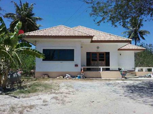 ขาย บ้านเดี่ยว อำเภอหัวหิน ประจวบคีรีขันธ์ ห่างจาก  ตลาดนัดไดโนเสาร์รวมสุข 4.1 km.	