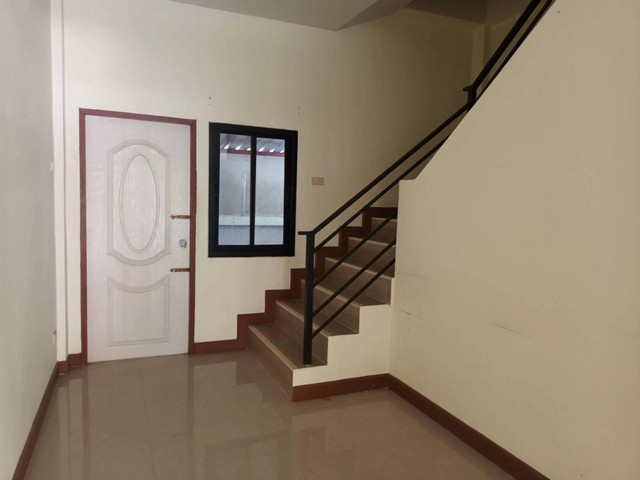 ขาย อาคารพาณิชย์ อำเภอปราณบุรี ประจวบคีรีขันธ์    ห่างจาก  PTT Station ปตท.เขาเต่า  2.6km. 