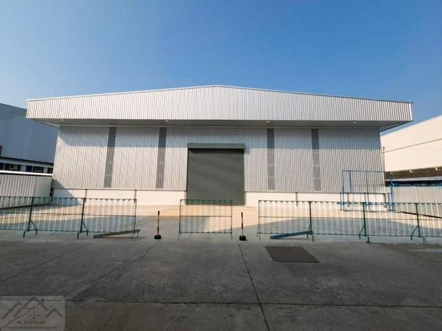 BR 1767 ให้เช่าโกดังสิงหไทย 1,838.16 ตรม. บางขุนเทียน11 ใกล้ถนนพระราม 2 เหมาะสำหรับเก็บสินค้า