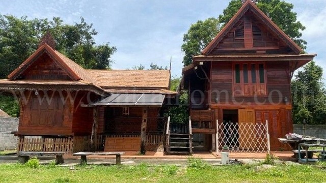 บ้านเดี่ยว บ้านเรือนไทยไม้สักทอง เนื้อที่ 227 ตร.ว. ถูกสุดในโซนทับมา ระยอง