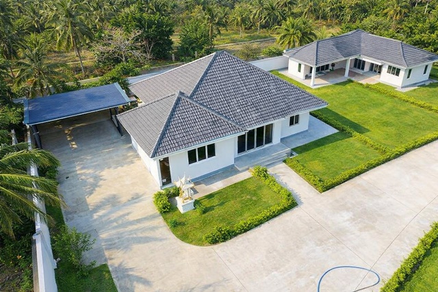 ตลาดปราณบุรี 800 ม. บ้านเดี่ยวชั้นเดียว 100ตร.ว.วัดนาห้วย 2น้ำ ใกล้รพ.ปราณบุรี 900 ม.134 ตร.ม. 2นอน 