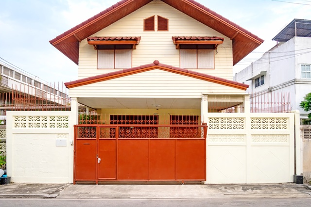 ทำเลรัชดา1-5  ฟอร์จูนทาวน์ 500 ม. เซ็นทรัล พระราม 9 บ้านเดี่ยว 4นอน 2น้ำ ใกล้ MRT พระราม 9 700ม. 