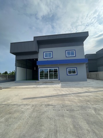 รหัสC7128 ให้เช่าโกดังพร้อมออฟฟิศ สร้างใหม่ พื้นเป็นอีพ๊อกซี่ ซอยบางปลา 2 บางพลี สมุทรปราการ