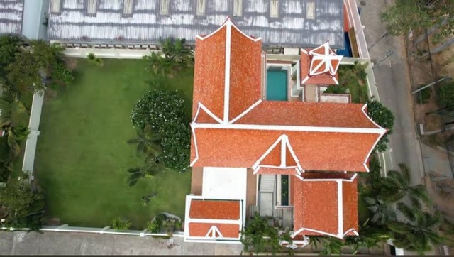 ขายพูลวิลล่าหน้าหาดบางเสร่ เนื้อที่ 299ตรว  ขายพูลวิลล่าติดทะเลบางเสร่ หมู่บ้านทะเลสวรรค์ บ้านพักตากอากาศ บางเสร่ สัตหีบ ชลบุรี