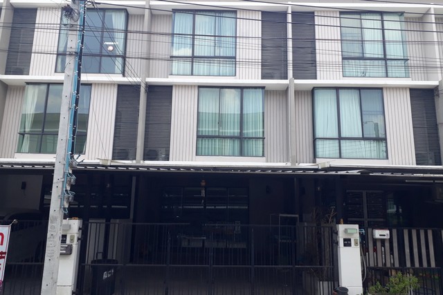 ขายทาวน์โฮม หมู่บ้านพฤกษาวิลล์ 81 รามคำแหง-เสรีไทย 