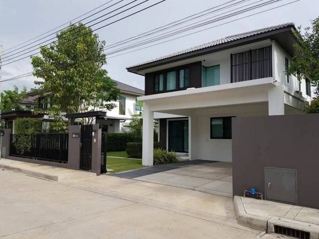 T26-885 ให้เช่า บ้าน โครงการมัณฑนา บางนา กม.7 ชั้นที่ 1 66 ตารางวา