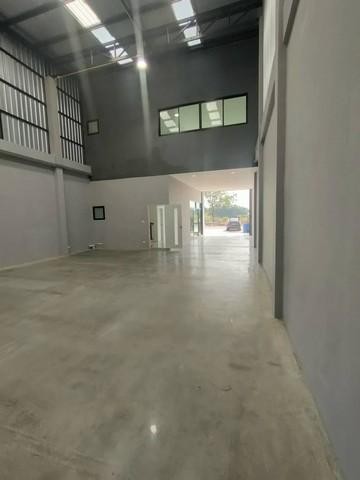 ให้เช่าโกดังพร้อมโฮมออฟฟิศ450ตร.ม.หลังมุมย่านบางใหญ่นนทบุรีซอยกัตนาใกล้ รพ.บางใหญ่