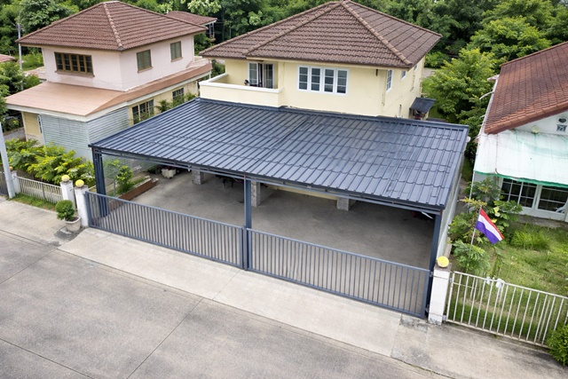 ถ.รังสิต-นครนายก ตลาดเมืองใหม่คลอง 4 700 ม. ศูนย์การแพทย์และฟื้นฟูบึงยี่โถ 950ม. บ้านเดี่ยว 2 ชั้น 3นอน 2น้ำ  52 ตร.ว. 210 ตร.ม. 