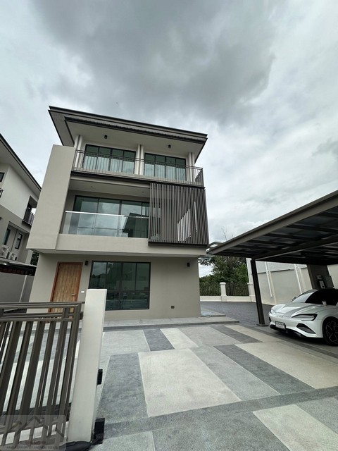 ขายบ้านเดี่ยวหรู 3 ชั้น หลังริม 97.1 ตร.วา AQ Arbor สวนหลวง ร.9 – พัฒนาการ พื้นที่ใหญ่สุดในโครงการ ใกล้สวนหลวง ร.9 