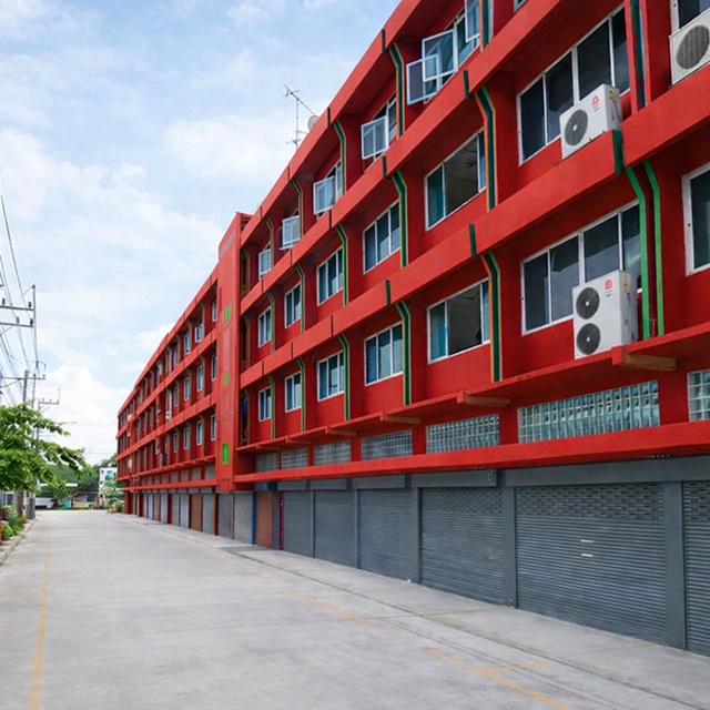 BTSสะพานควาย 799ม. MRTรัชดาภิเษก 2กม.  อินทรามระ6-14  วิภาวดี ให้เช่า อาคาร 4.5 ชั้น  สุทธิสาร