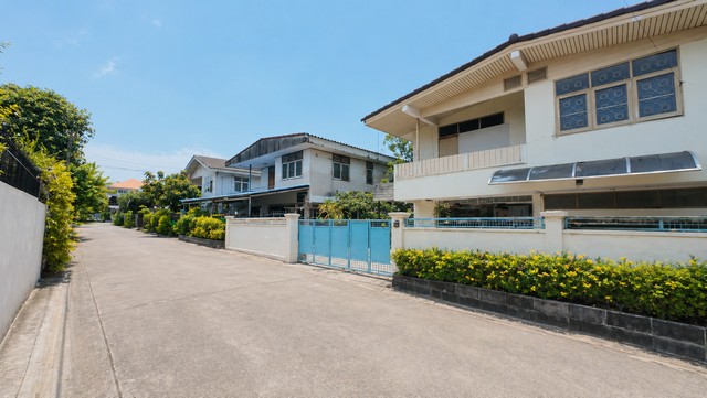 บ้านเดี่ยวสังข์สิทธิ์ โชคชัย4 ลาดพร้าว ใกล้รถไฟฟ้าสายสีเหลือง