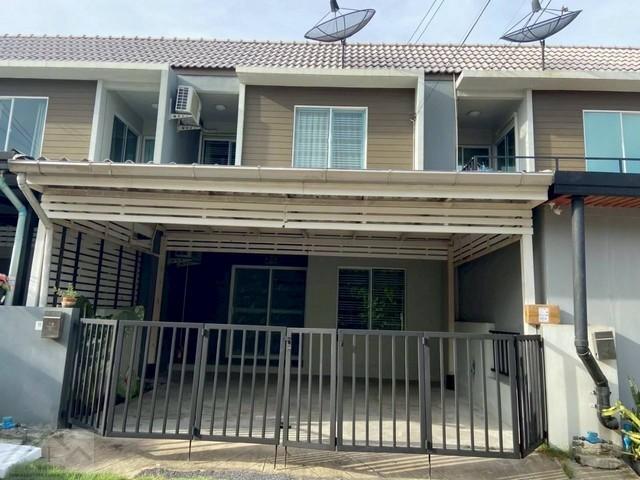 HR 9855 ให้เช่าทาวน์โฮม 2 ชั้น 3 ห้องนอน เดอะคัลเลอร์ บางนา ก.ม.8 เฟส5 ติดอิเกีย เมกะบางนา