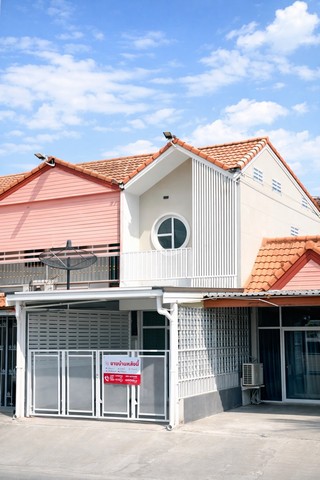 ขายทาวน์โฮม ติดถนนเทศบาล4 ดาวเรือง เมืองสระบุรี 3ห้องนอน ใกล้สนามกีฬาจังหวัดสระบุรี