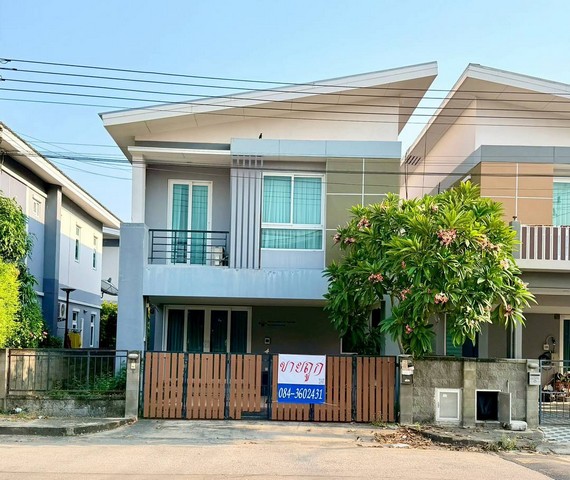 ขายหมู่บ้าน เดอะ แกรนด์ ไทยสมบูรณ์  คลอง3 เป็นบ้านแฝด 2 ชั้น 