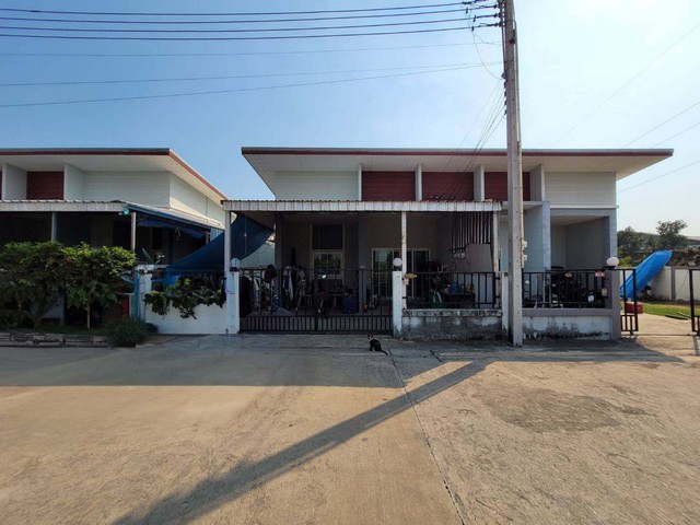 ขายบ้านแฝด  หมู่บ้านประภามิตร  ซอยเรือนจำซอย 7 ถนนจันทอุดม  ระยอง
