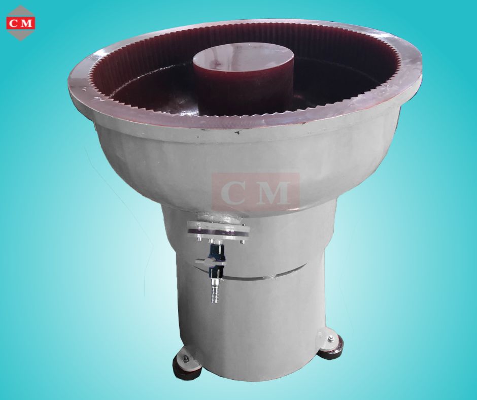 เครื่องขัดผิวโลหะแบบเขย่า แบบไม่มีสะพานแยกชิ้นงาน / Vibratory Finishing Machine
