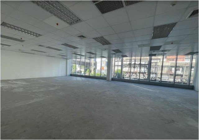 ให้เช่า สำนักงาน อาคารยูไนเต็ดทองหล่อ 42000 บาทต่อเดือน ชั้นที่ 1