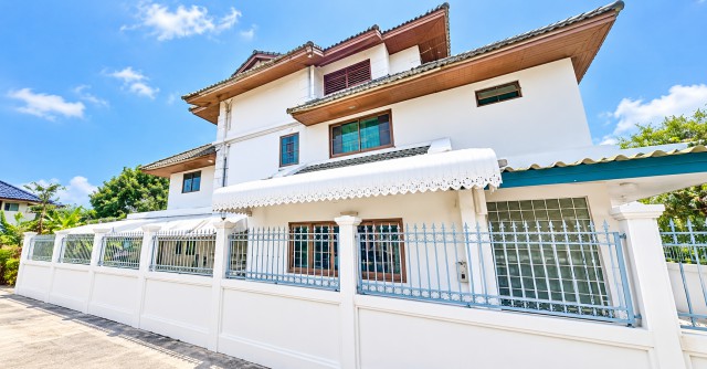 261028pmstwk ให้เช่า บ้าน รัชดา18  MRT สุทธิสาร 700 ม.ให้เช่าบ้านเดี่ยว 3 ชั้น 113 ตร.วา. 450 ตร.ม.ซอย 20 มิถุนา ทำเลศักยภาพย่านสุทธิสาร