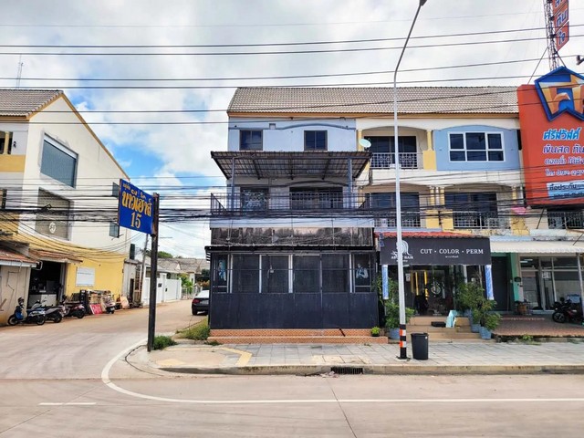  ขาย อาคารพาณิชย์ สัตหีบ จังหวัดชลบุรี ถนน สุขุมวิท  ราคาโปรโมชั่น ลดพิเศษ