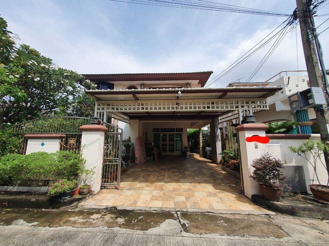 ขายบ้านเดี่ยวสภาพดีมาก 2 ชั้น ขนาด 56.1 ตารางวา  โครงการศุภาลัย ออร์คิด ปาร์ค 2 ใกล้รถไฟฟ้า BTS  บางหว้าเพียง 10นาที   ZTK201 